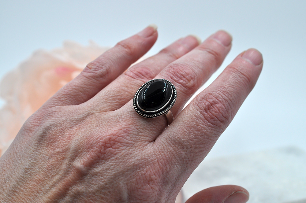 US Black • and Sterling Sky - Tranquil Ring Onyx Jewelry Silver Size 8.5